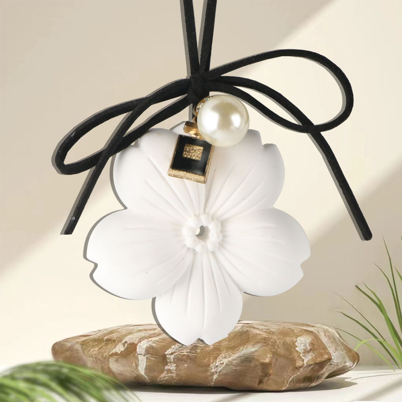 In addition to using an aromatherapy machine, what other methods can be used to diffuse essential oi(图4)